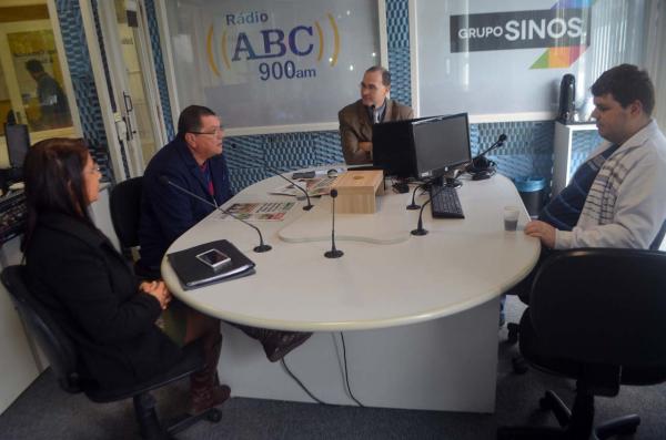 Comissão Dos Amigos Voluntários Divulga Trabalho, Em Entrevista Para Rádio